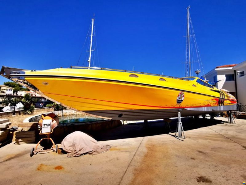 Marte Cigarette 15.80 meters