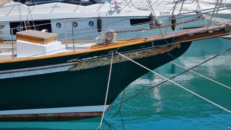 Vagabond 47