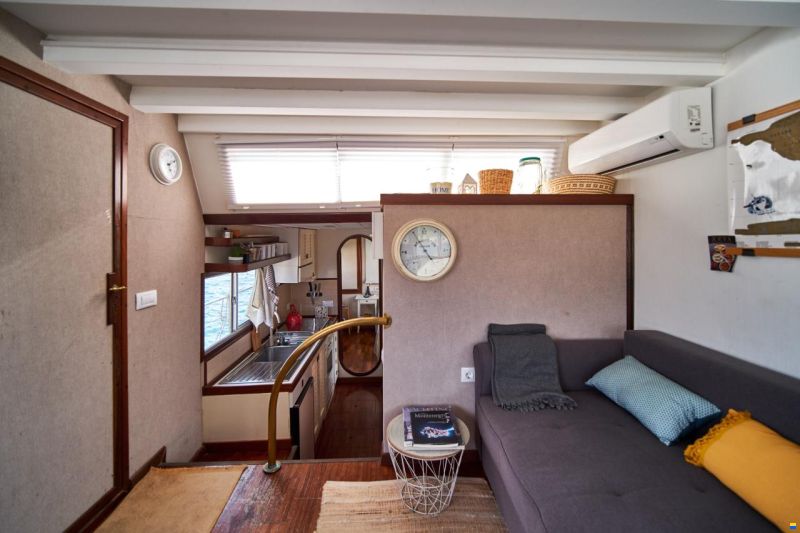 House Boat 13.84 meters