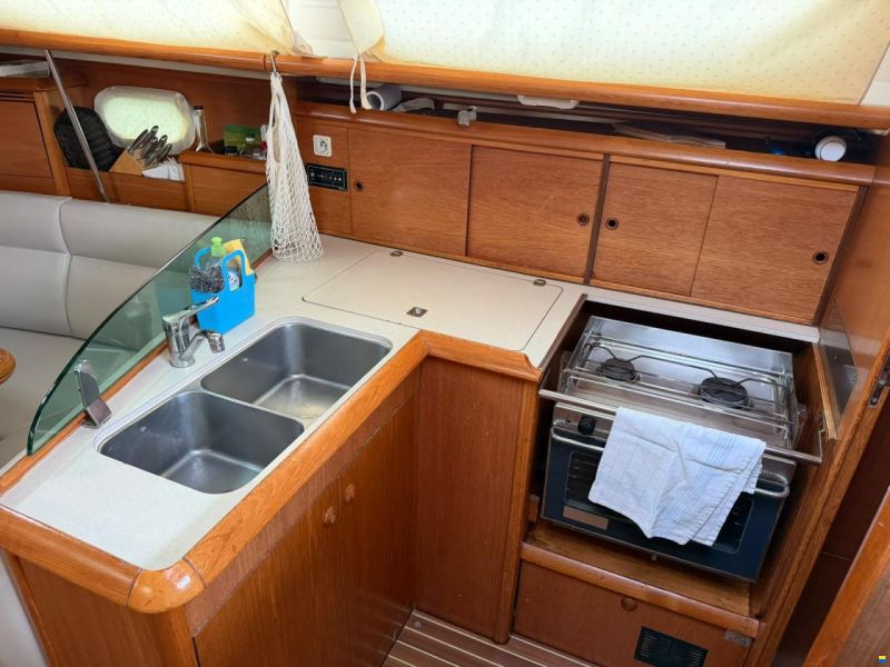 Jeanneau Sun Odyssey 35