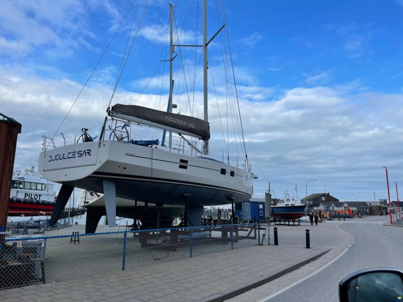 Azzura Marine Azuree image