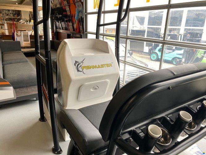 Funcruiser Pontoon 850 - NIEUW