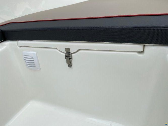 Sport-Yacht Classic 470 Sport