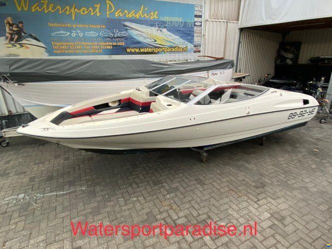 Bayliner Capri Bowrider