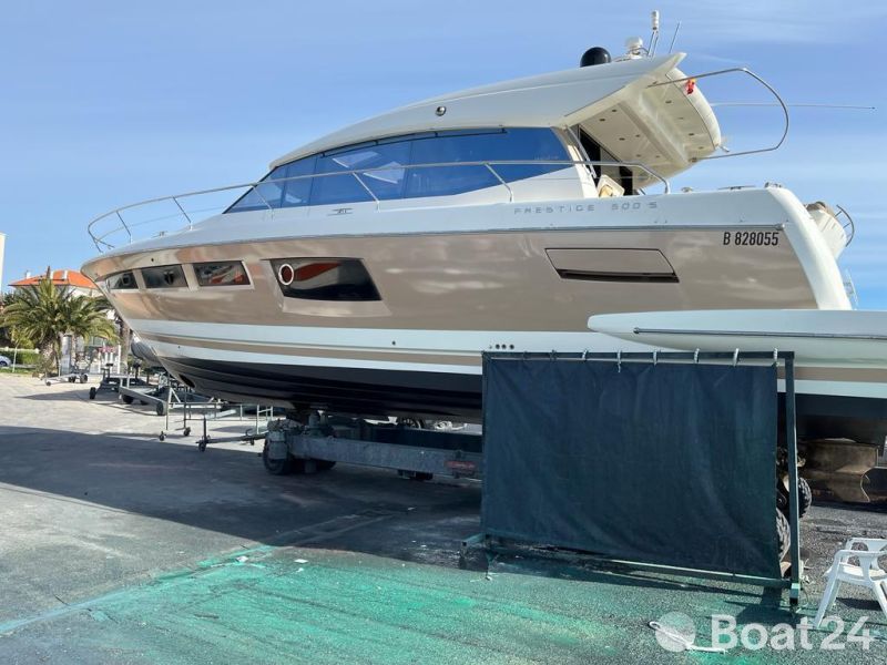 Prestige Yachts 500 s