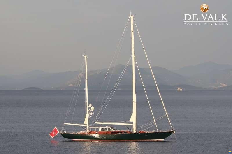 Palmer Johnson 110