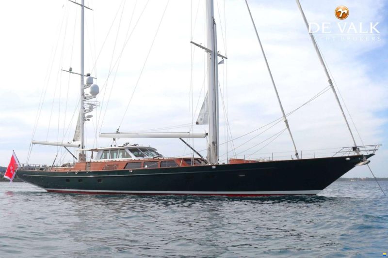 Palmer Johnson 110
