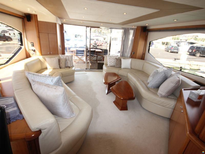 Sunseeker 75 Yacht