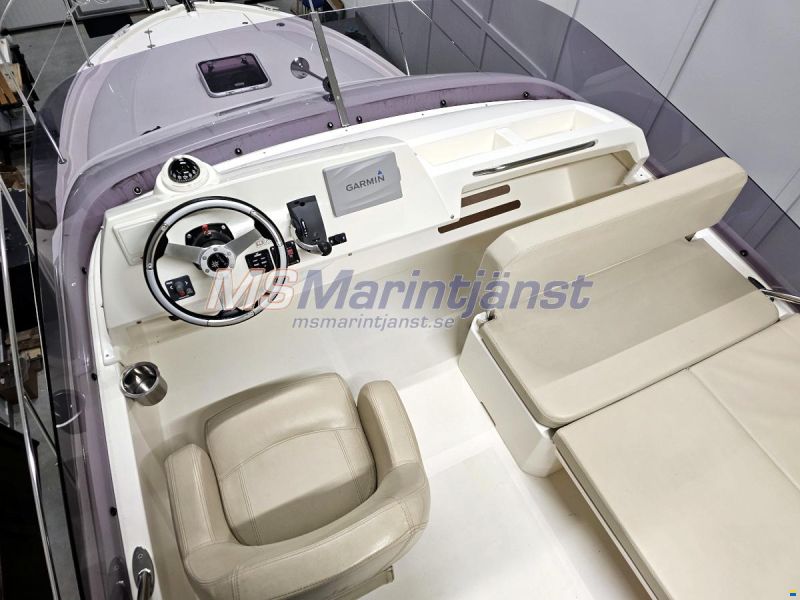 Jeanneau Merry Fisher 10