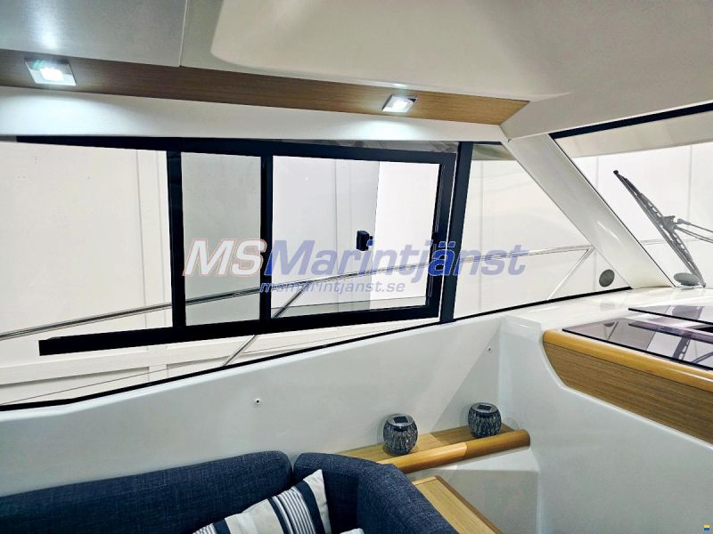 Jeanneau Merry Fisher 10