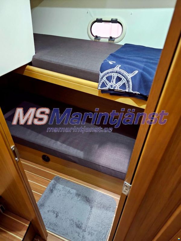 Jeanneau Merry Fisher 10