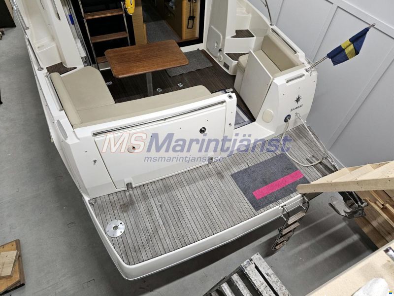 Jeanneau Merry Fisher 10