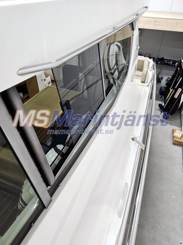 Jeanneau Merry Fisher 10