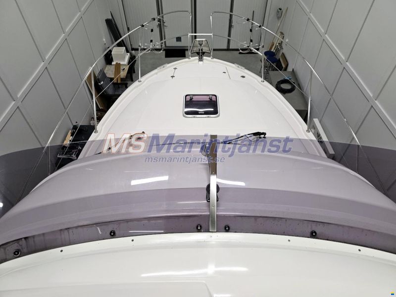 Jeanneau Merry Fisher 10