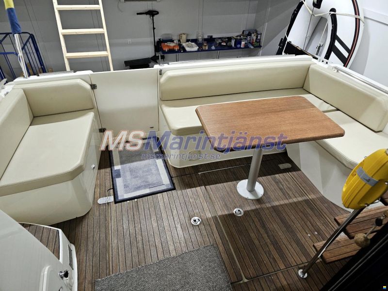 Jeanneau Merry Fisher 10