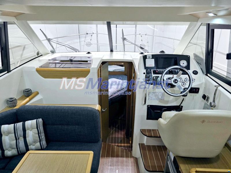 Jeanneau Merry Fisher 10