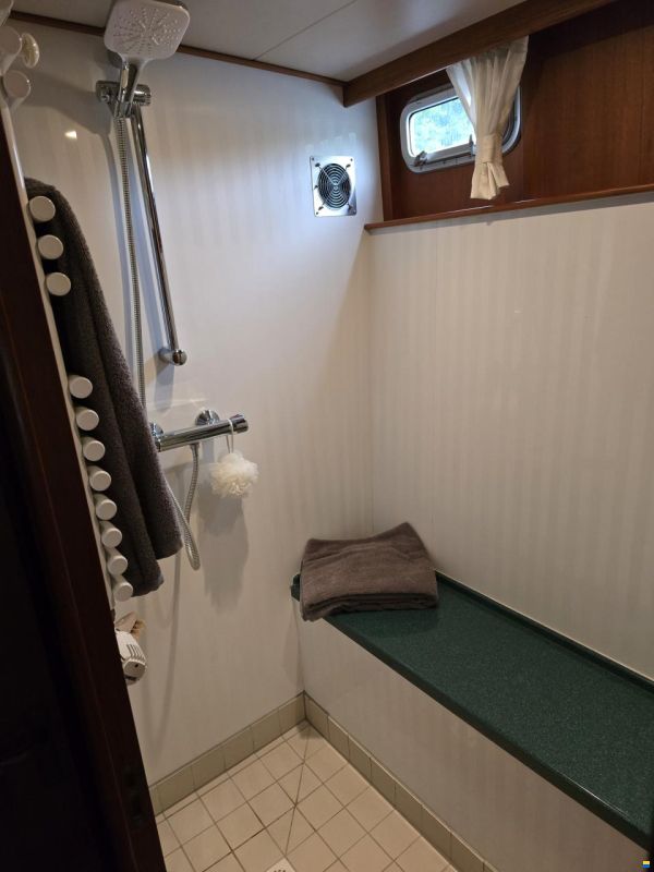 Privateer 43 AK Edition