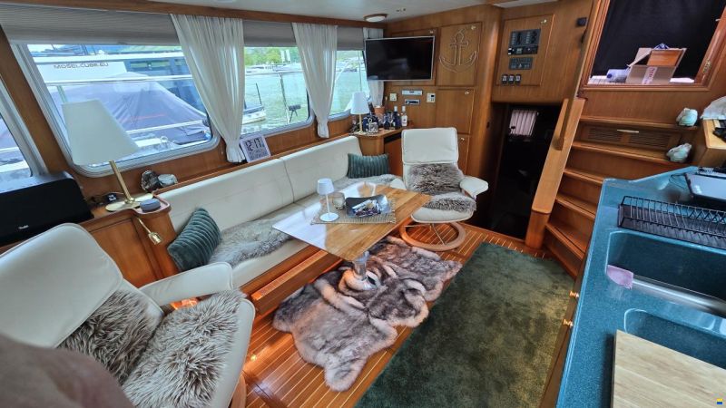Privateer 43 AK Edition