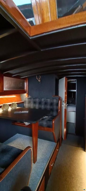 Dolman 28