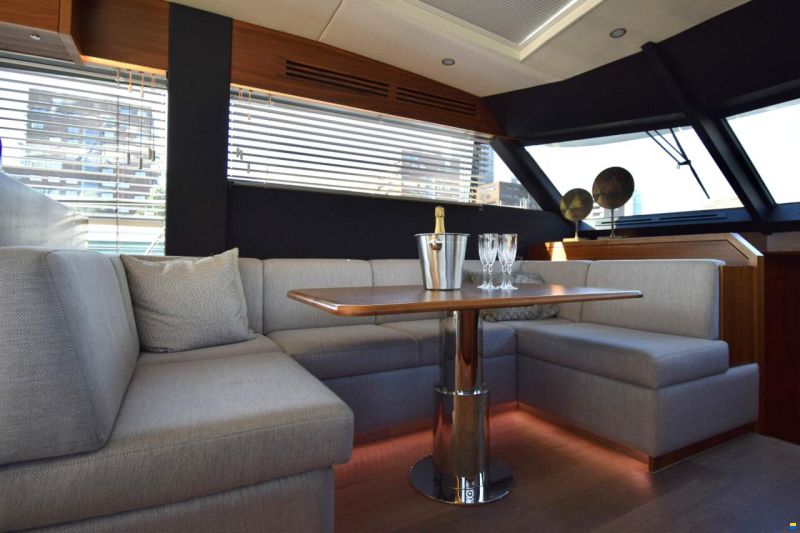 Van der Heijden Phantom 65