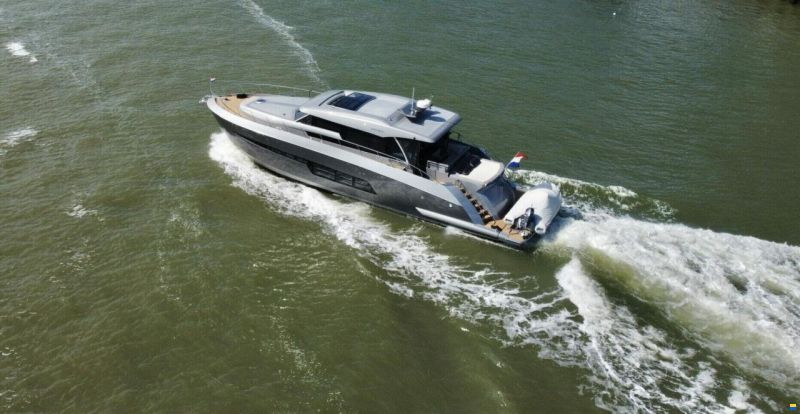 Van der Heijden Phantom 65