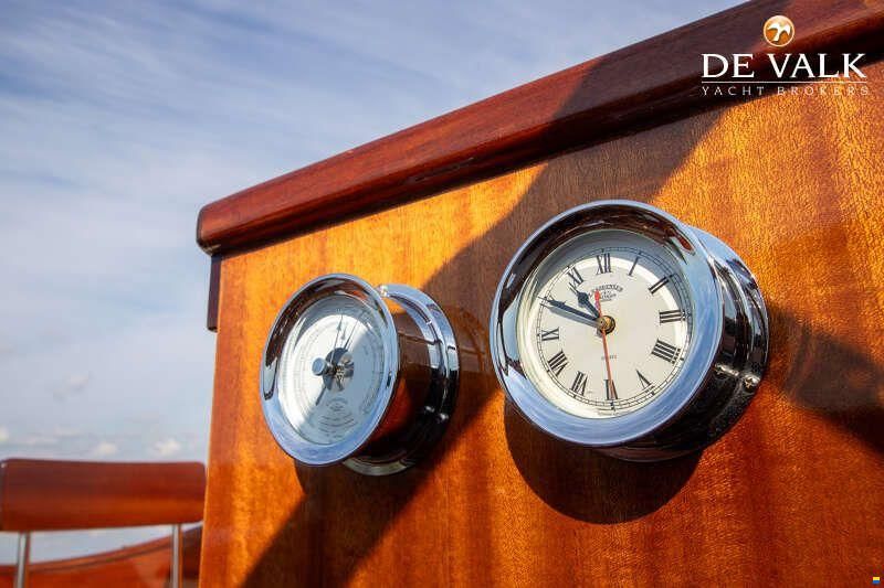 Brandaris Barkas 1100 Cabin