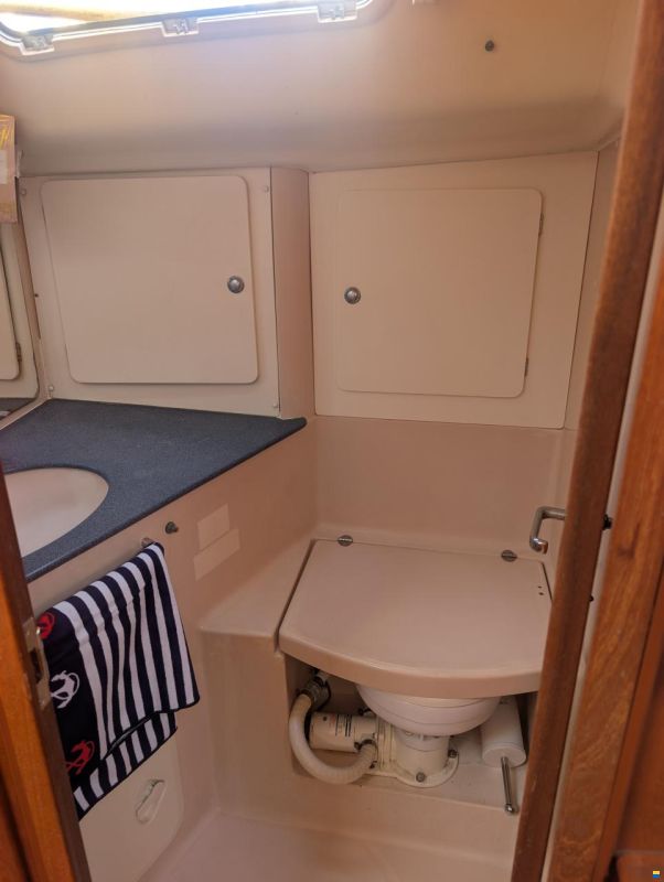 Bavaria 49 Owners Version