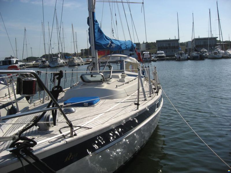 Hallberg Rassy 312 Mk I image