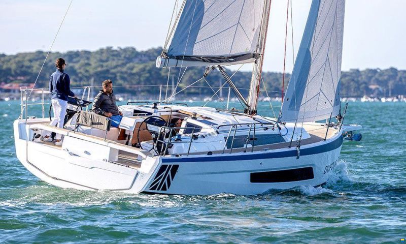 Dufour 37 - Preorder