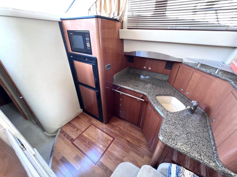 Sea Ray 420 DB