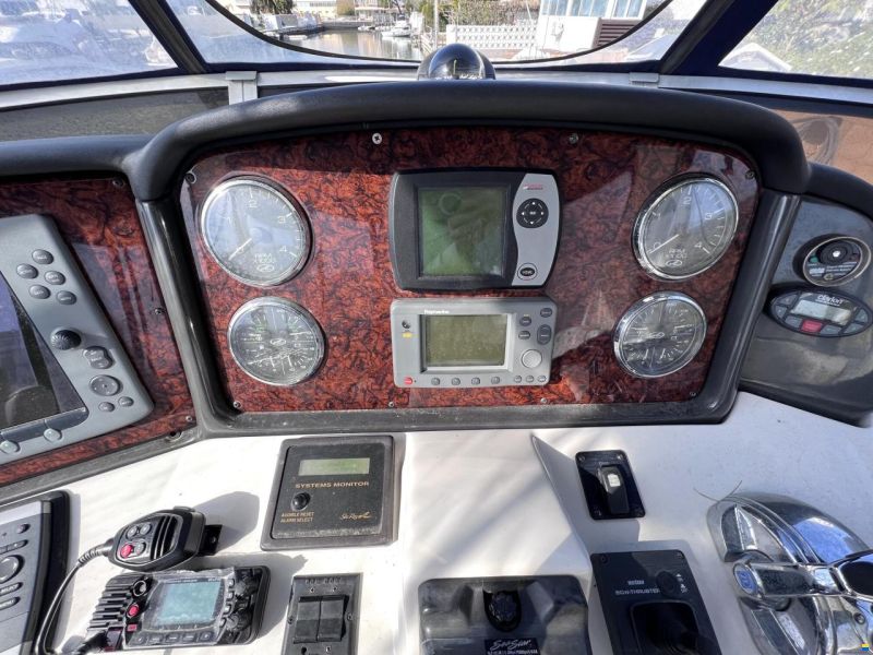 Sea Ray 420 DB