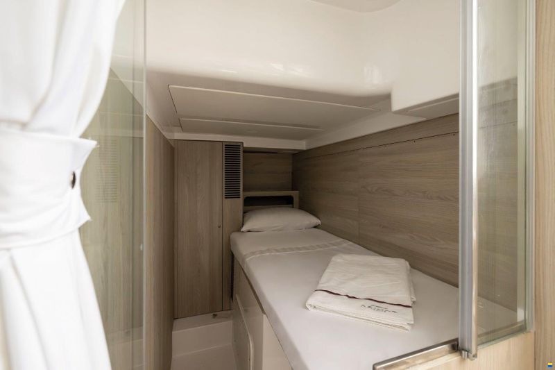 Azimut 60 Magellano