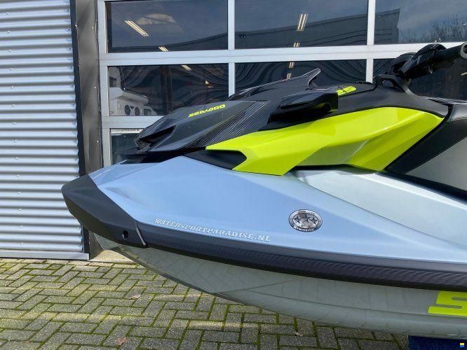 Sea-Doo RXP-X 325