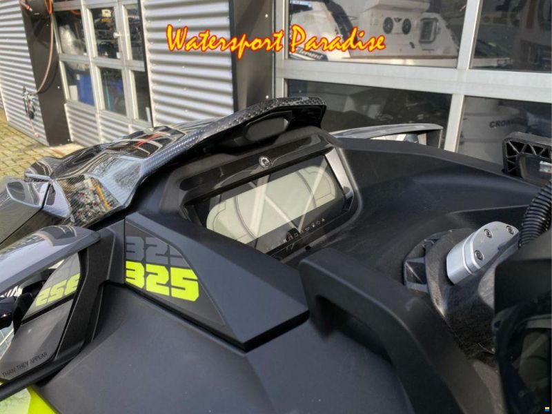Sea-Doo RXP-X 325
