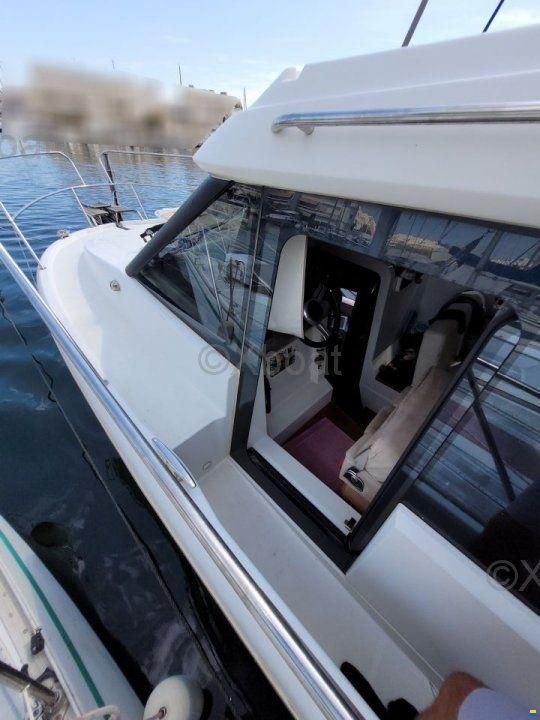 Jeanneau NC 9