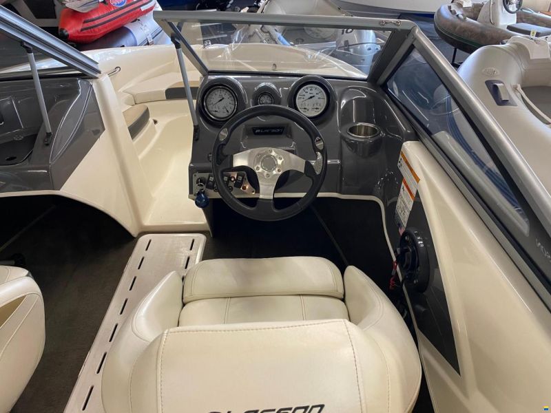 Larson LX 710