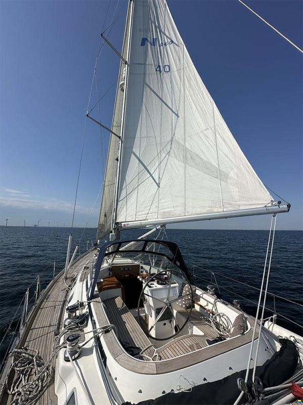 Najad 460