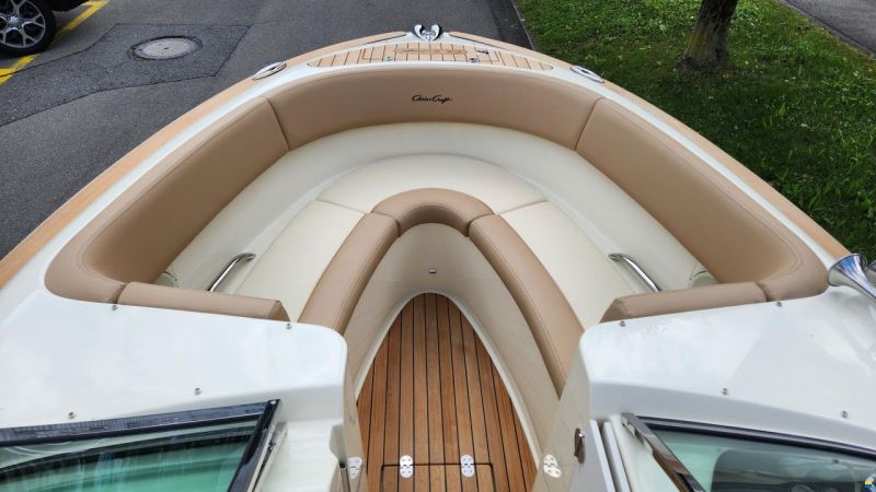 Chris Craft Launch 27