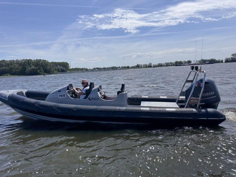 Osprey 28 lynx