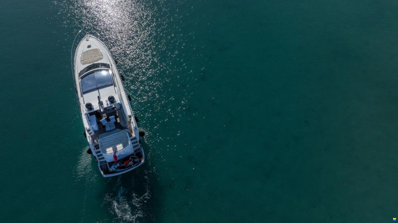 Sunseeker Predator 64