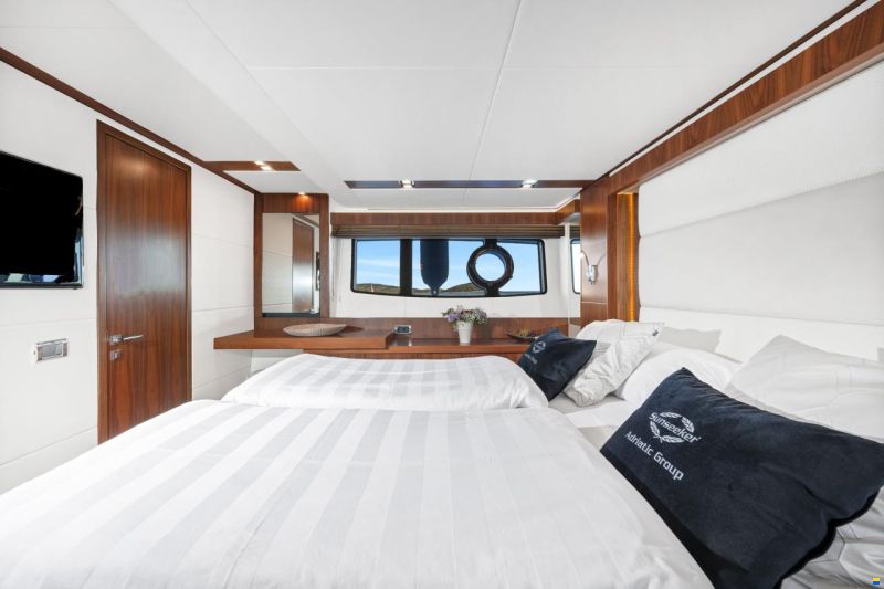 Sunseeker Predator 64