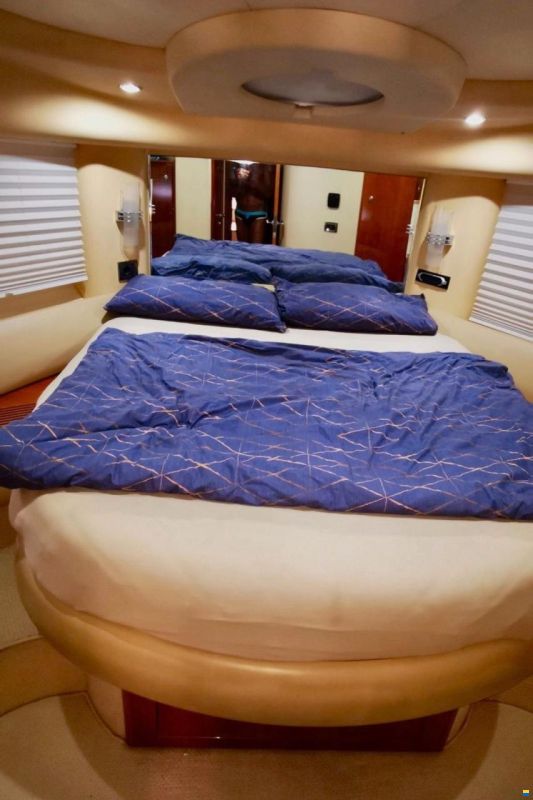 Azimut 42