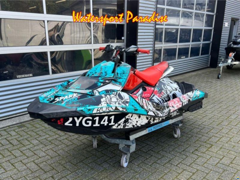 Sea-Doo Spark Trixx