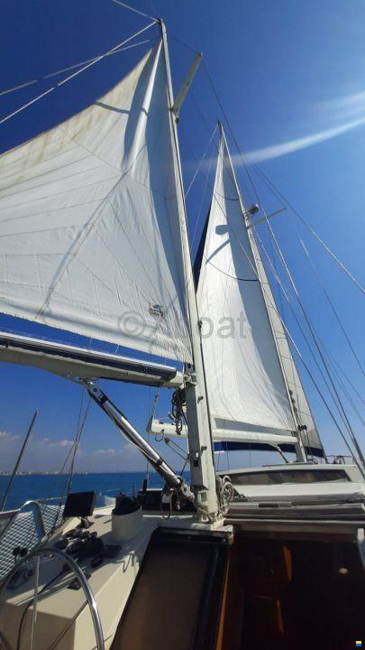 Ferretti ALTURA 422