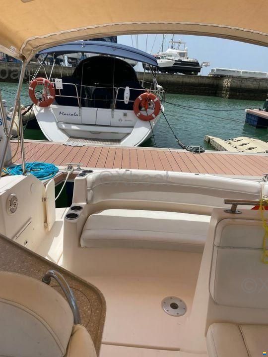 Rinker FIESTA VEE 300