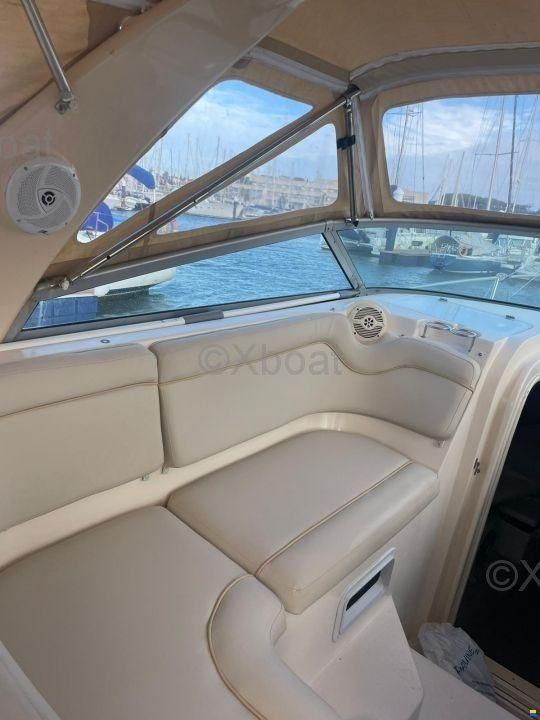 Rinker FIESTA VEE 300