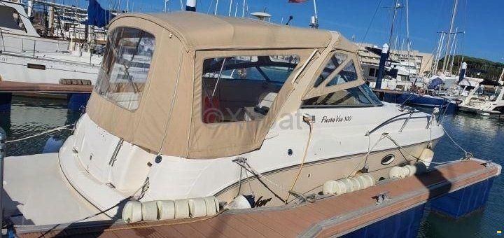 Rinker FIESTA VEE 300