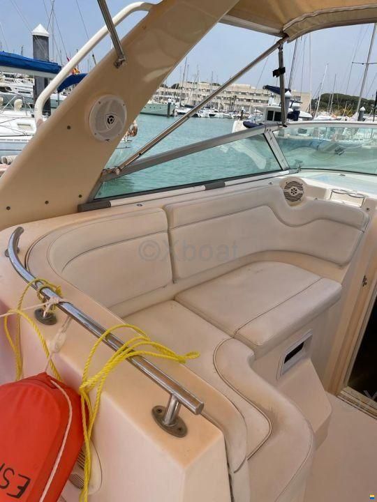 Rinker FIESTA VEE 300
