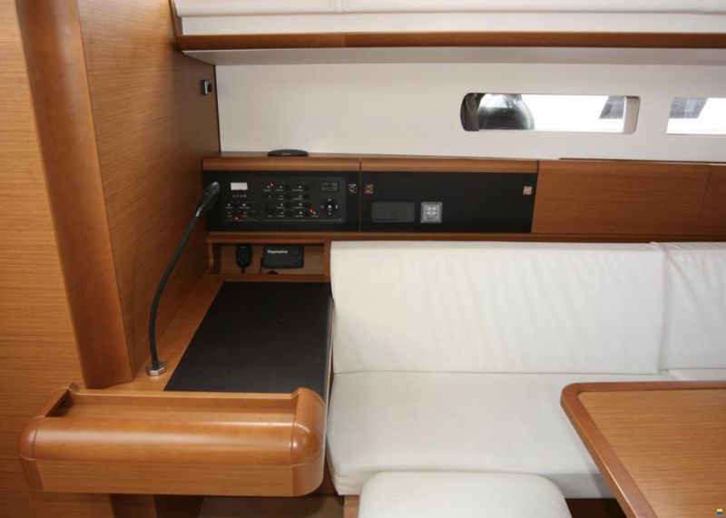 Jeanneau SUN ODYSSEY 479 BJ 2018 mit Finanzierung