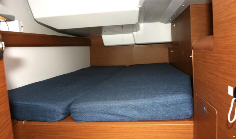 Jeanneau SUN ODYSSEY 479 BJ 2018 mit Finanzierung